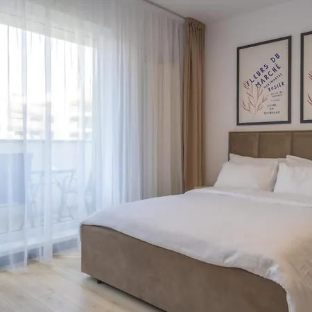 Lovely In With Private Parking * Brasov