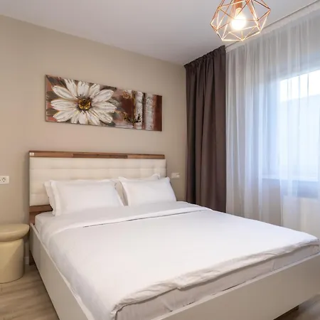 Lovely In With Private Parking * Brasov