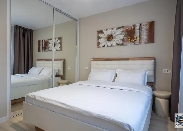 Apartment Lovely In With Private Parking Brasov