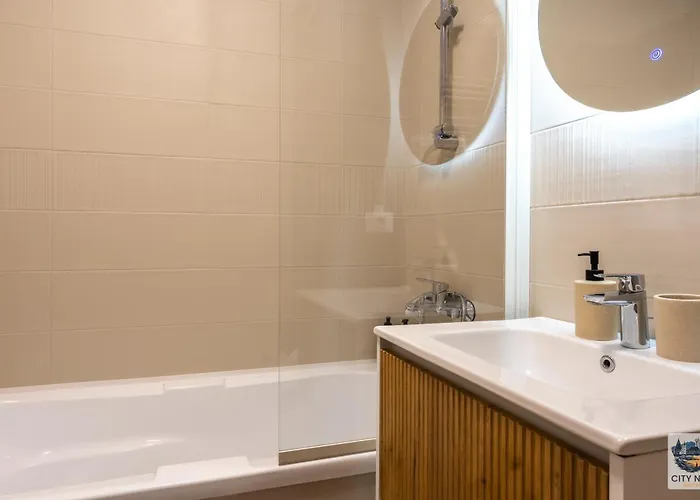 Lovely In With Private Parking * Brasov