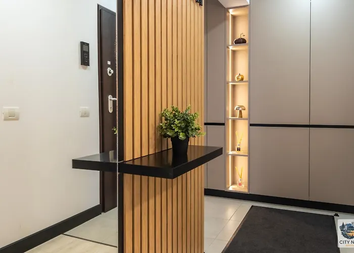 Apartment Lovely In With Private Parking